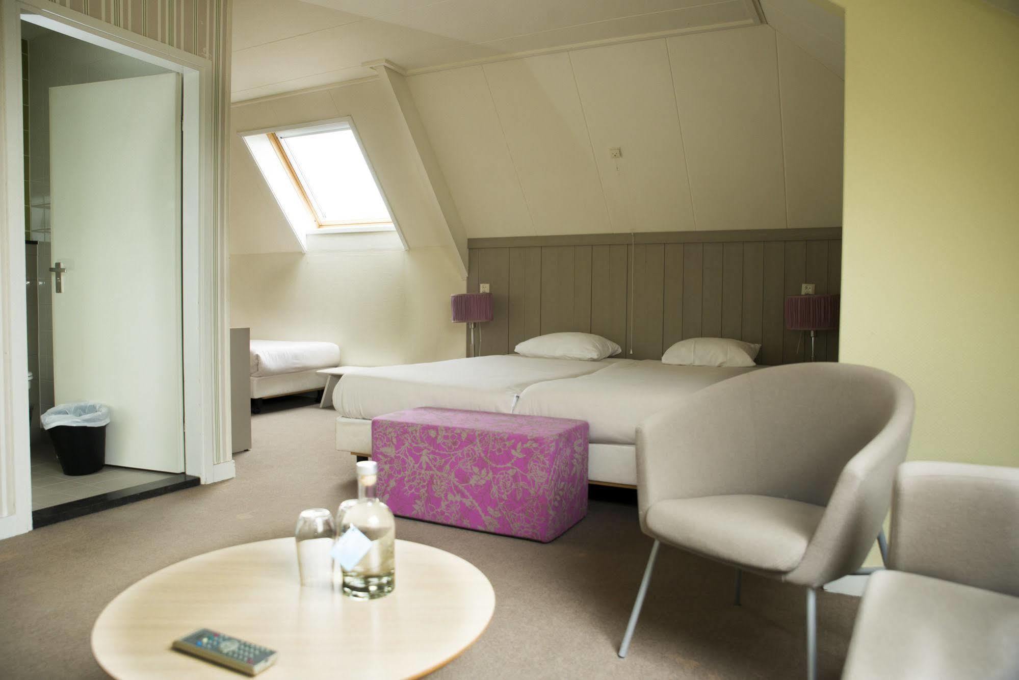 Hotel Oostergoo Grou Extérieur photo