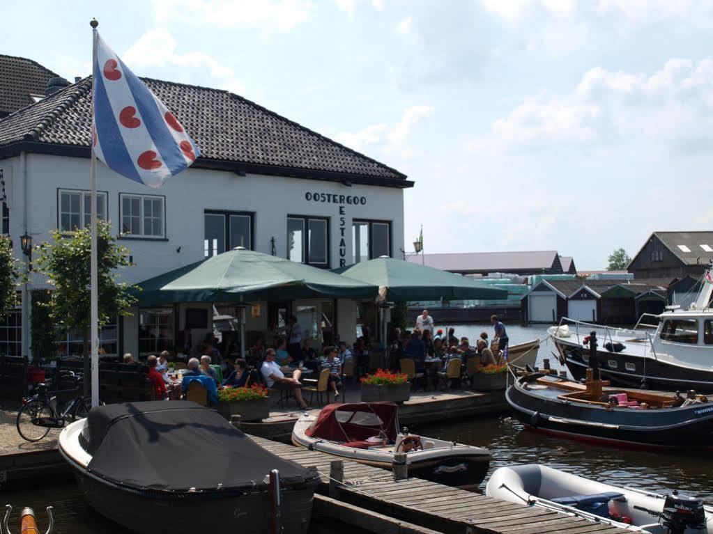 Hotel Oostergoo Grou Extérieur photo