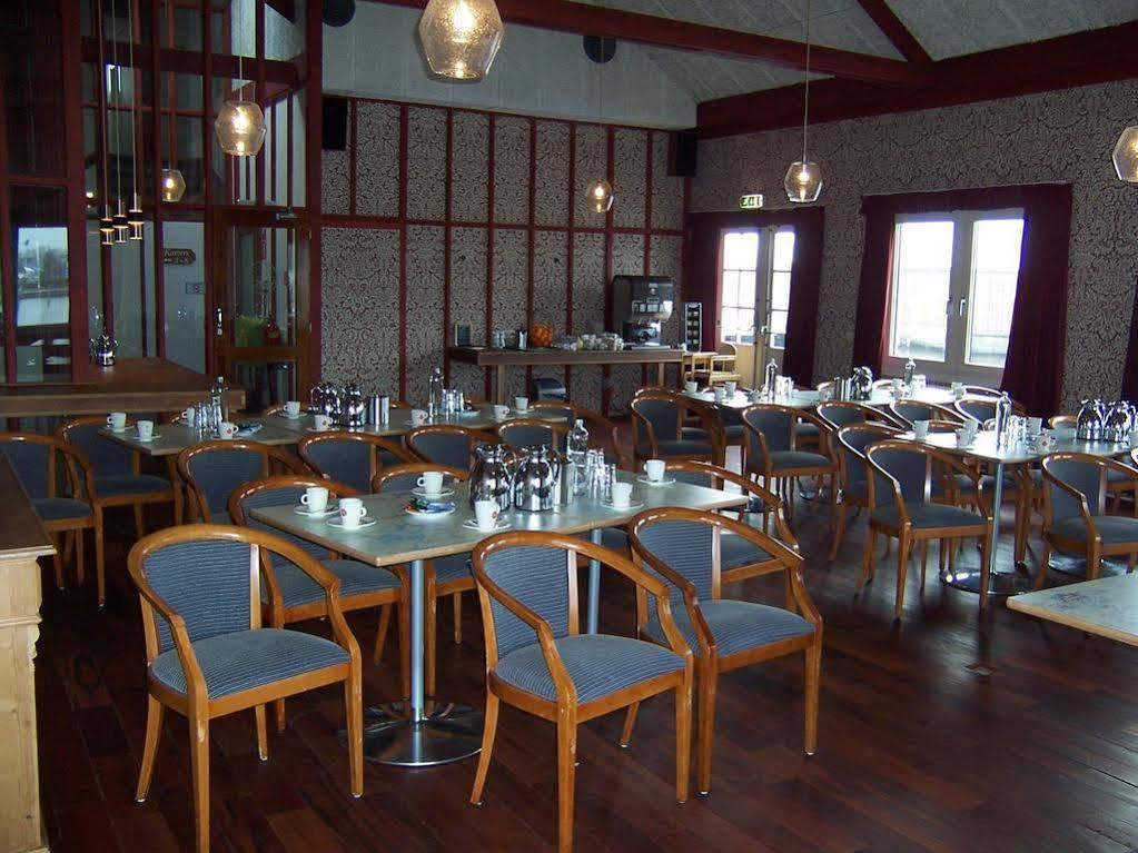 Hotel Oostergoo Grou Extérieur photo